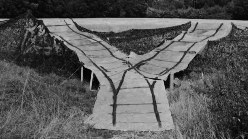 DECOY TANK